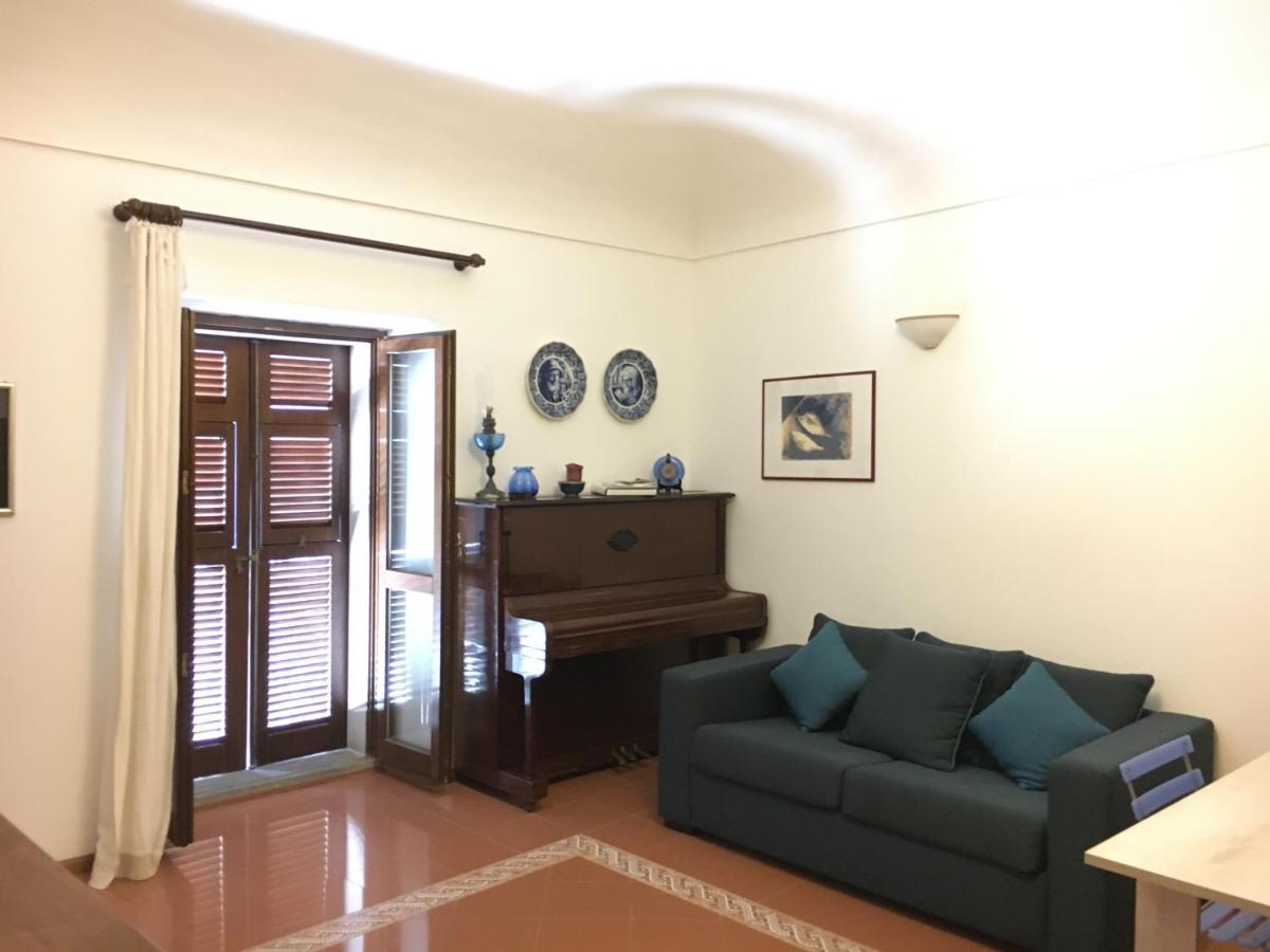 L'Appogghju Bed and Breakfast Castelsardo Eksteriør billede