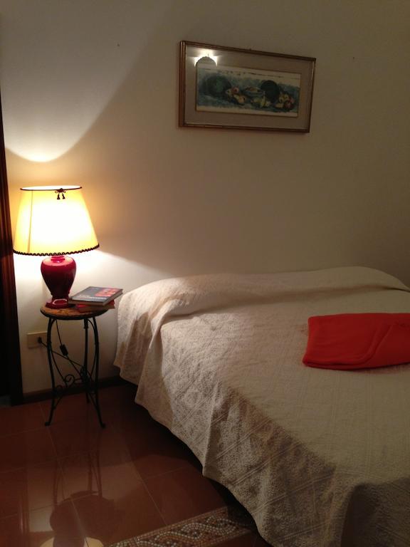 L'Appogghju Bed and Breakfast Castelsardo Værelse billede
