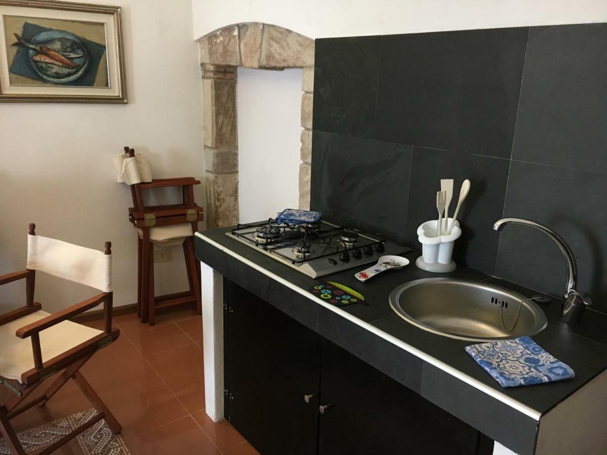 L'Appogghju Bed and Breakfast Castelsardo Eksteriør billede